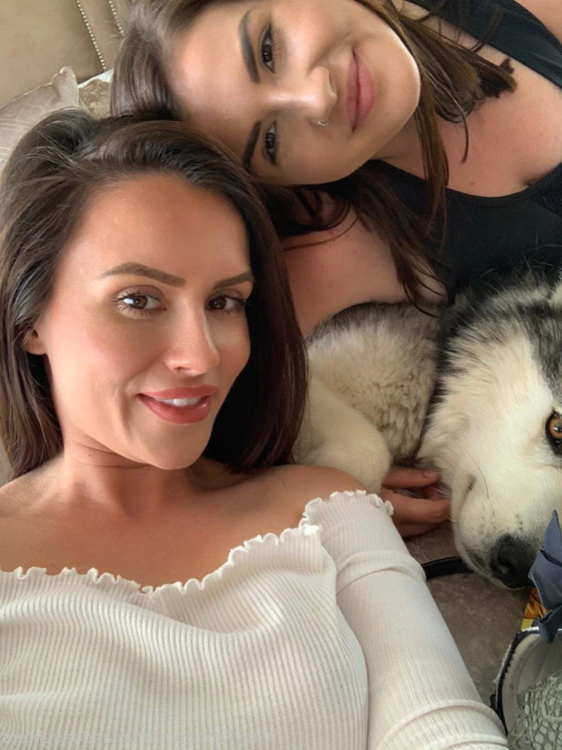 🇬🇧 BRITISH MUM &amp; DAUGHTERS 🇬🇧 [ mumanddaughters ] Onlyfans leaked photo 16108837 on Hotleaks.tv