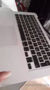 10179566