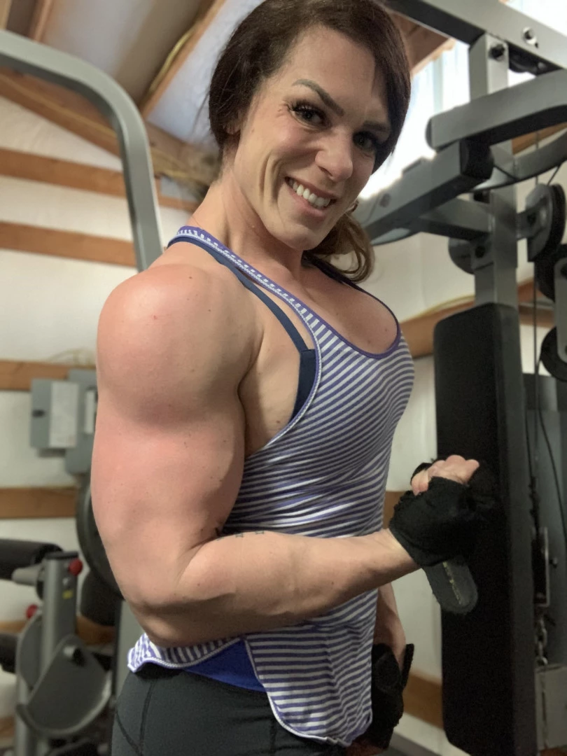 musclemama1113 Onlyfans leaked photo 8370564 on Hotleaks.tv