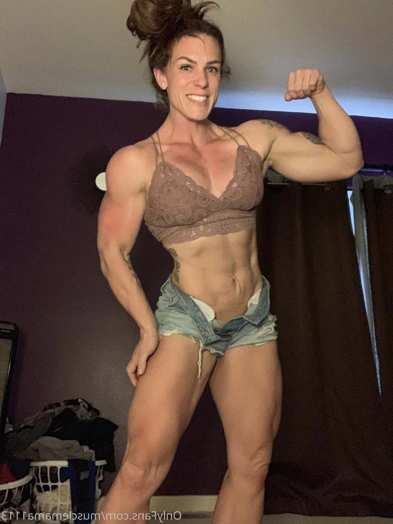 musclemama1113 Onlyfans leaked photo 8375186 on Hotleaks.tv