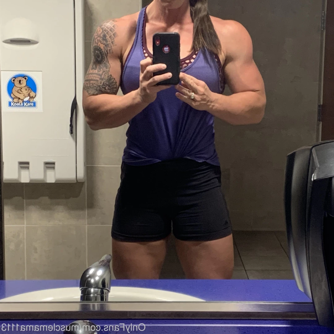 musclemama1113 Onlyfans leaked photo 8378462 on Hotleaks.tv