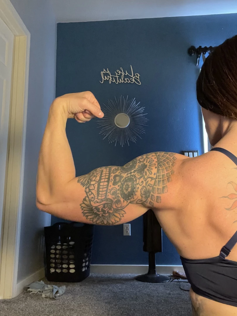 musclemama1113 Onlyfans leaked photo 8380144 on Hotleaks.tv