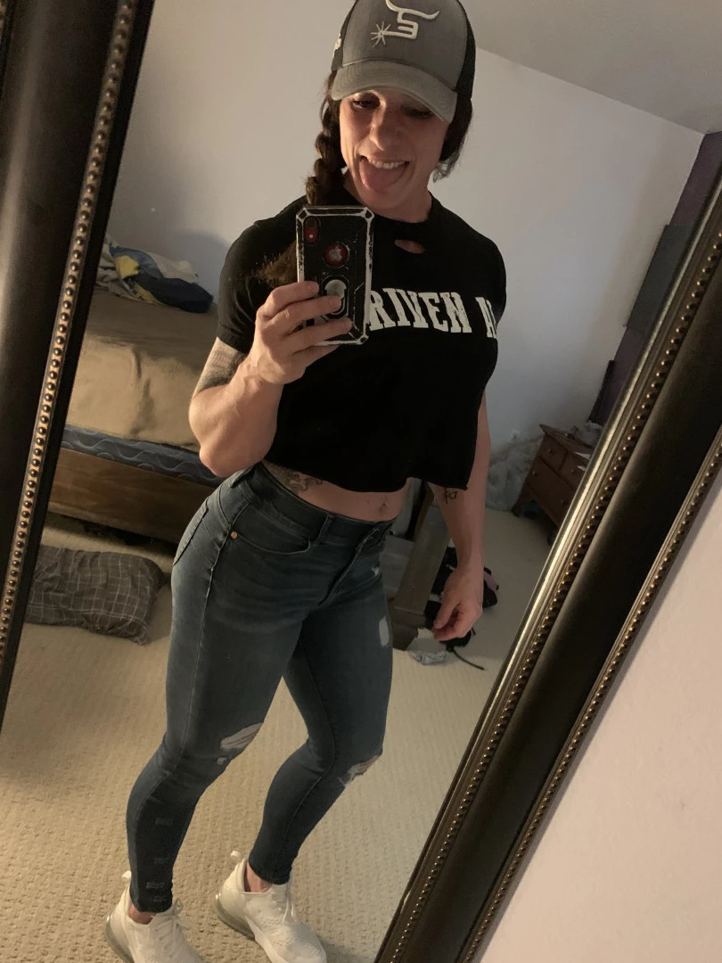 musclemama1113 Onlyfans leaked photo 8380822 on Hotleaks.tv