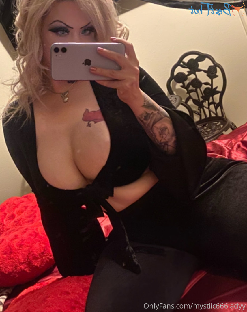 mystiic666ladyy Onlyfans leaked photo 16972504 on Hotleaks.tv