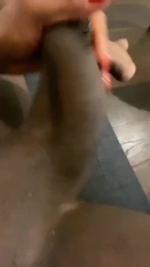 10167084