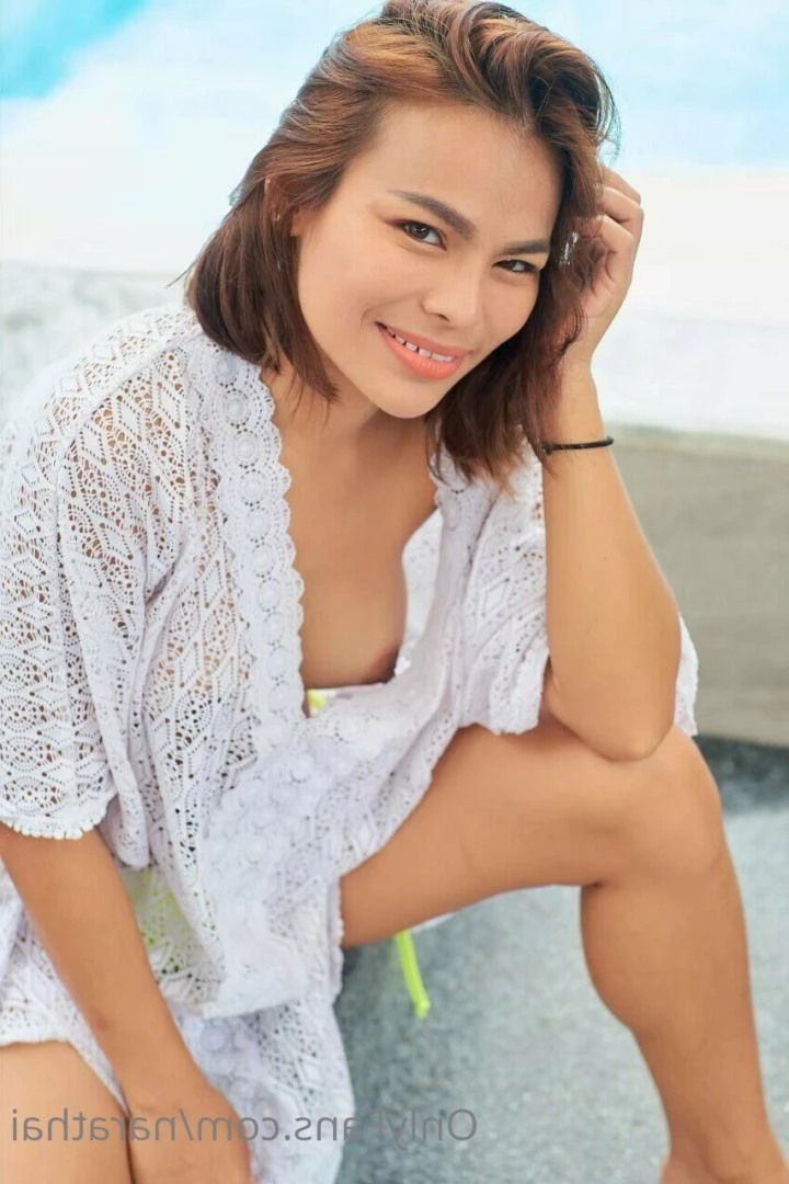𝗡𝗮𝗿𝗮 𝗦𝗾𝘂𝗶𝗿𝘁𝗶𝗻𝗴 𝗤𝘂𝗲𝗲𝗻 [ narathai ] Onlyfans leaked photo 8287892 on Hotleaks.tv