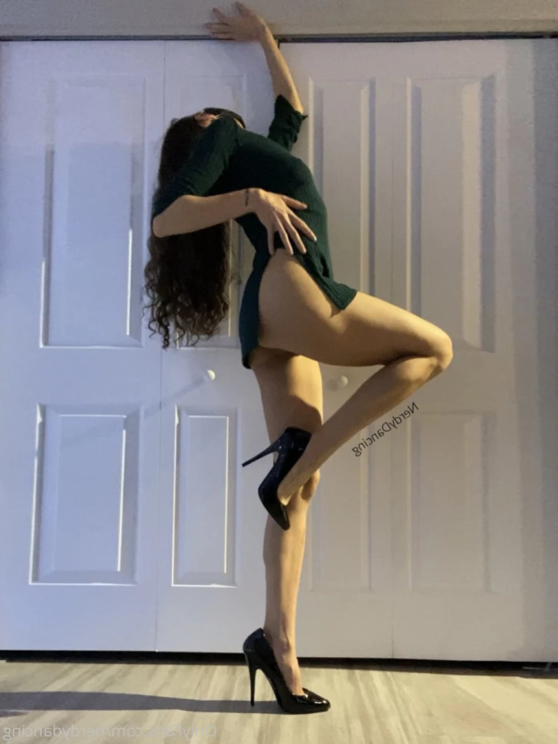Nerdy Dancing [ nerdydancing ] Onlyfans leaked photo 11896047 on Hotleaks.tv