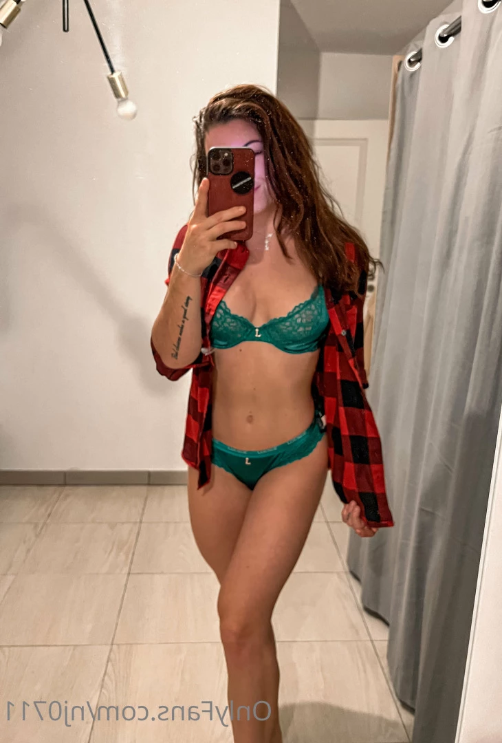 Angélique [ nj0711 ] Onlyfans leaked photo 8255110 on Hotleaks.tv