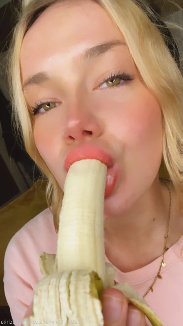 𝗻𝗼𝘂 🇮🇪 [ nouschka ] Onlyfans leaked photo 13200316 on Hotleaks.tv