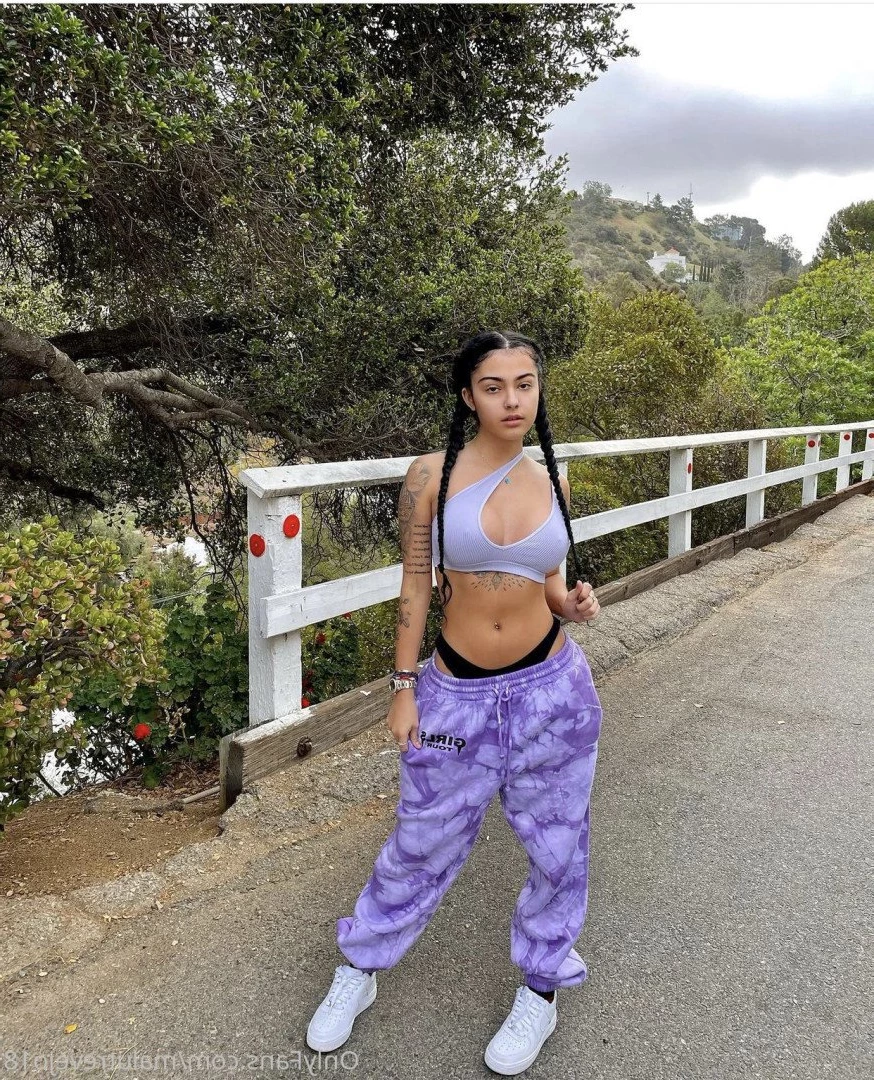 Malu Trevejo [ malutrevejo18 ] Onlyfans leaked photo 4224091 on Hotleaks.tv