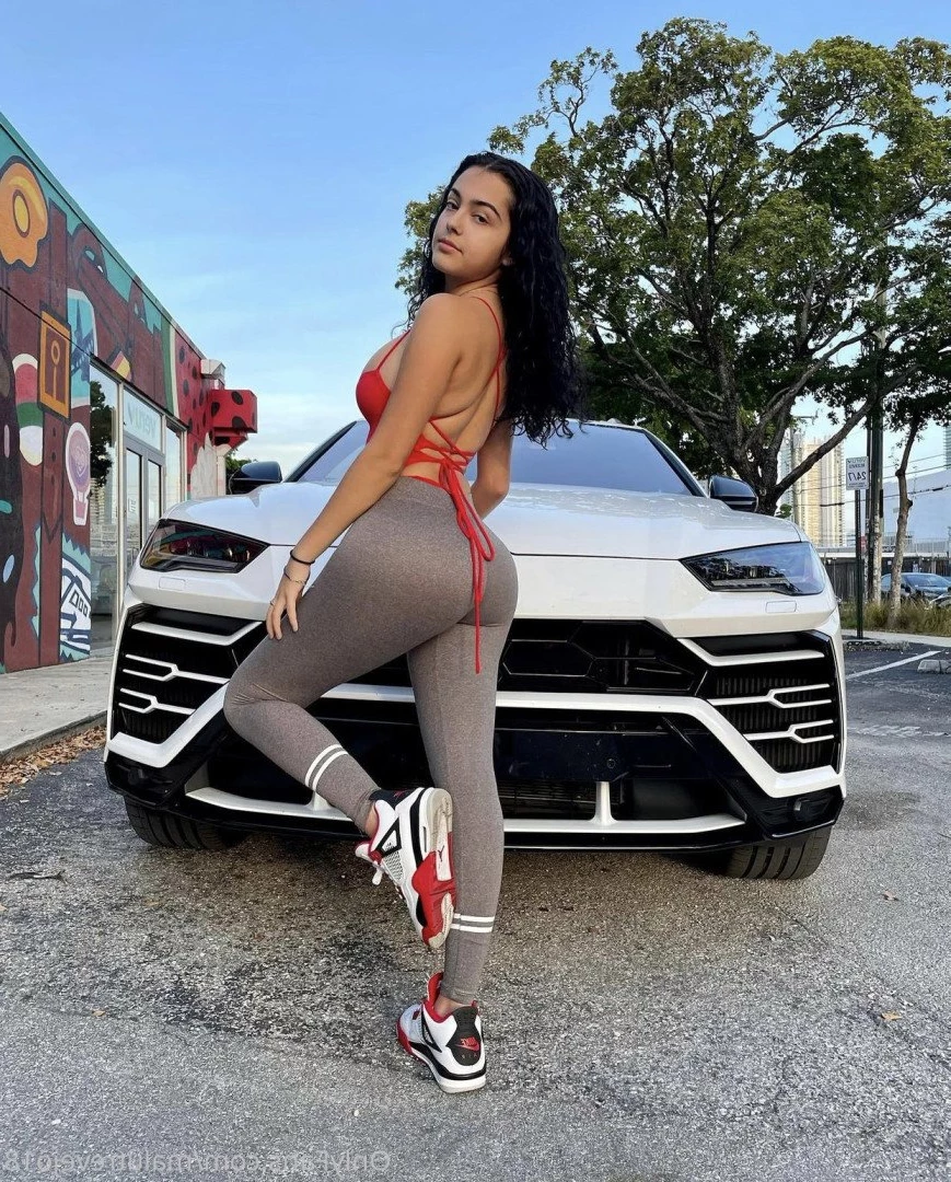 Malu Trevejo [ malutrevejo18 ] Onlyfans leaked photo 4242405 on Hotleaks.tv