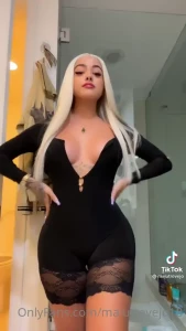 Malu Trevejo [ malutrevejo18 ] Onlyfans leaked video 9543573 on Hotleaks.tv