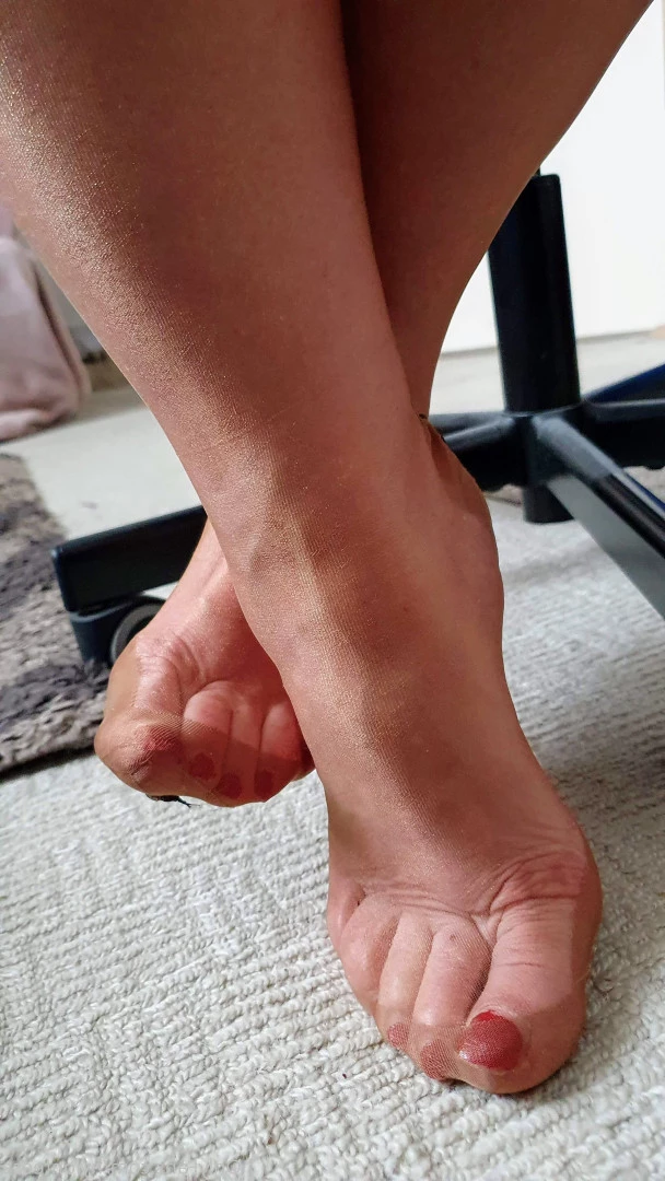 nylonteese Onlyfans leaked photo 8392635 on Hotleaks.tv
