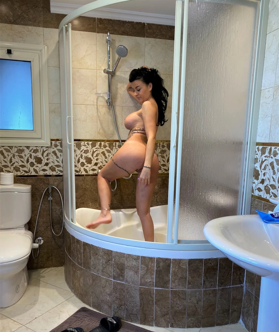 oksanacam Onlyfans leaked photo 10043057 on Hotleaks.tv