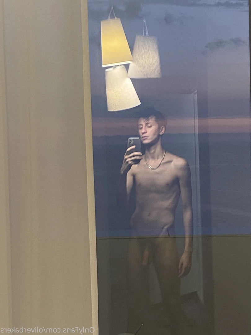 oliverbakers Onlyfans leaked photo 10036458 on Hotleaks.tv