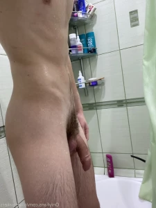 10037620