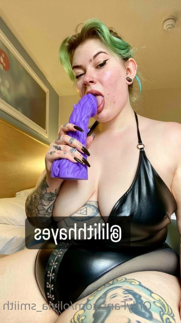 Olivia Smith 🔥 [ olivia_smiith ] Onlyfans leaked photo 11923966 on Hotleaks.tv
