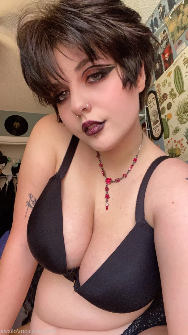 Oli☆彡 [ olixvie ] Onlyfans leaked photo 8138578 on Hotleaks.tv