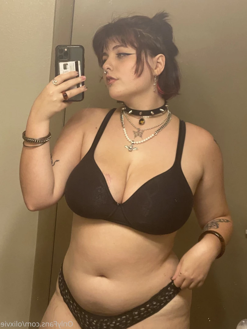 Oli☆彡 [ olixvie ] Onlyfans leaked photo 8138864 on Hotleaks.tv