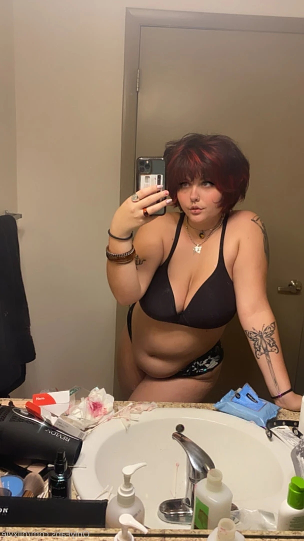 Oli☆彡 [ olixvie ] Onlyfans leaked photo 8139071 on Hotleaks.tv
