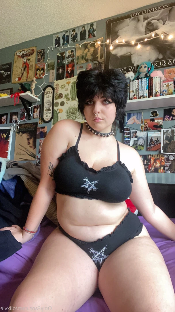 Oli☆彡 [ olixvie ] Onlyfans leaked photo 8140256 on Hotleaks.tv