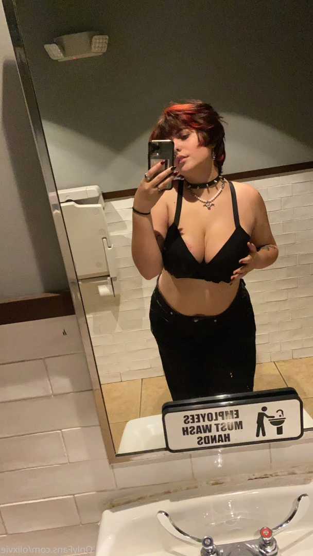 Oli☆彡 [ olixvie ] Onlyfans leaked photo 8141114 on Hotleaks.tv