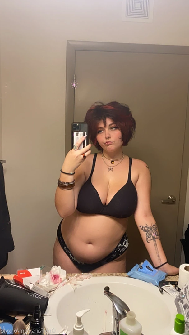 Oli☆彡 [ olixvie ] Onlyfans leaked photo 8142264 on Hotleaks.tv