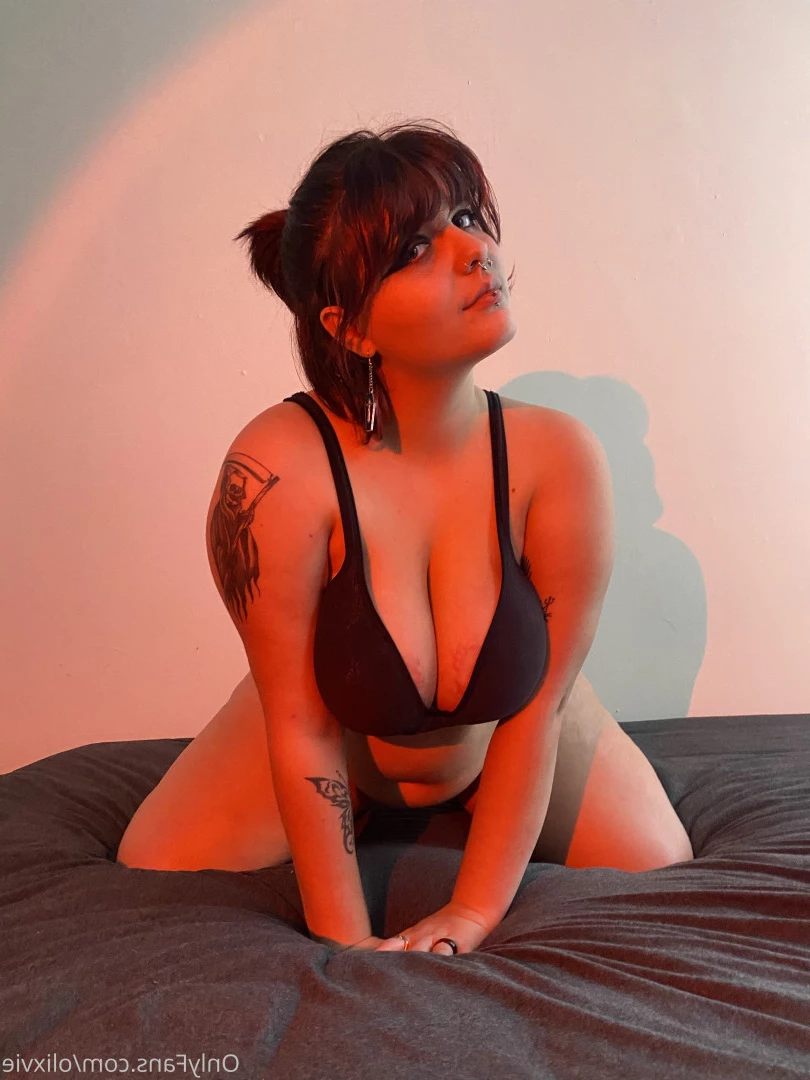 Oli☆彡 [ olixvie ] Onlyfans leaked photo 8142790 on Hotleaks.tv