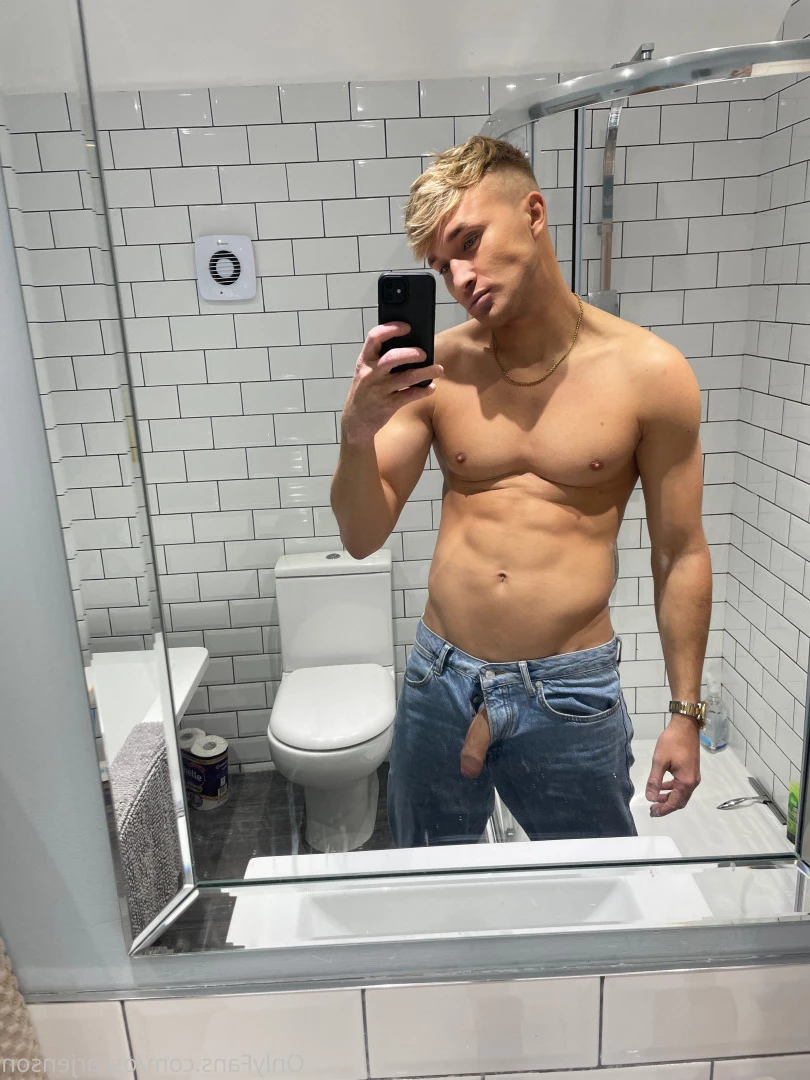 Oscar Jenson [ oscarjenson ] Onlyfans leaked photo 10164462 on Hotleaks.tv