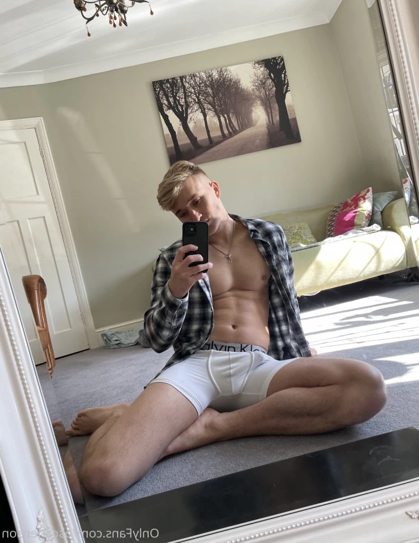 Oscar Jenson [ oscarjenson ] Onlyfans leaked photo 10168126 on Hotleaks.tv