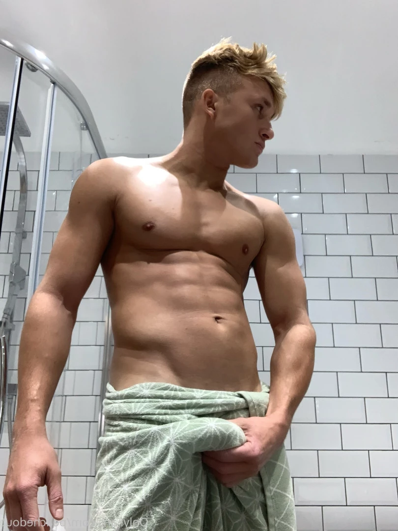 Oscar Jenson [ oscarjenson ] Onlyfans leaked photo 10172330 on Hotleaks.tv