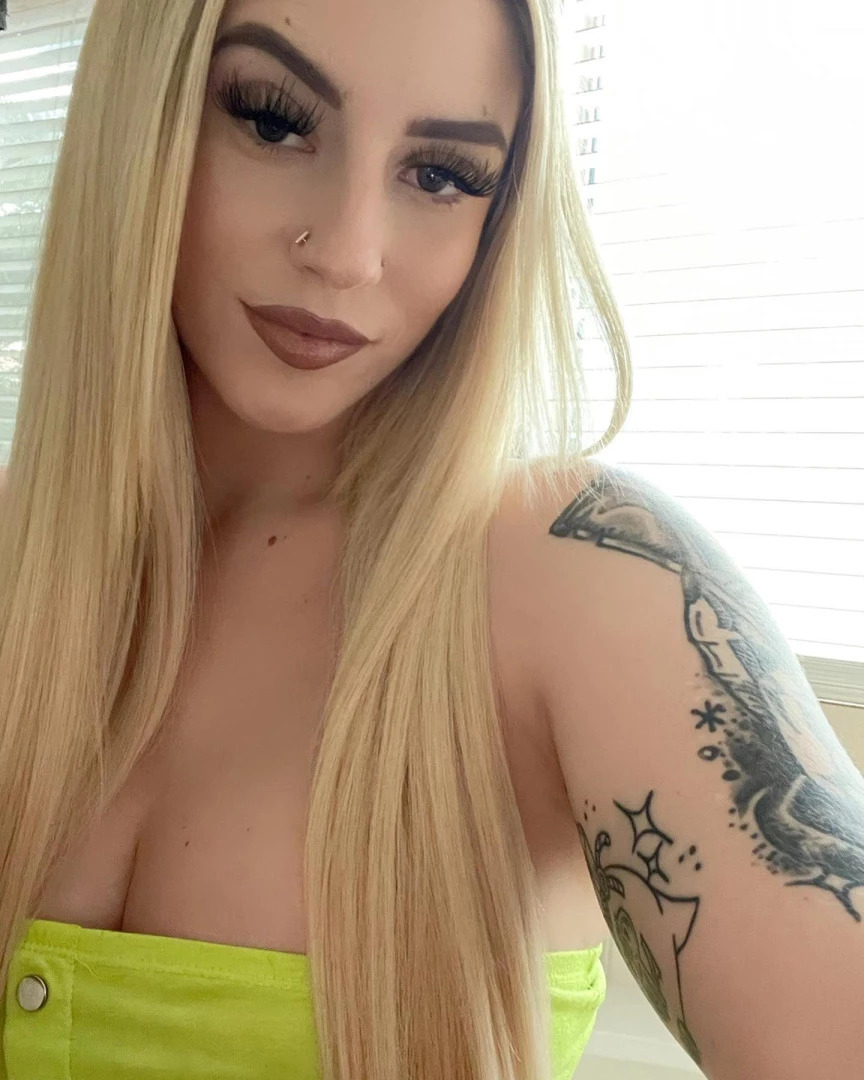 Emily 🥰🥰 [ pawgemily1 ] Onlyfans leaked photo 8362061 on Hotleaks.tv