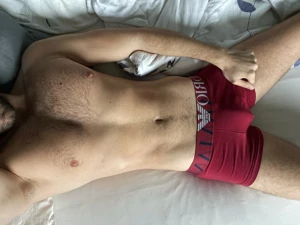 16103537