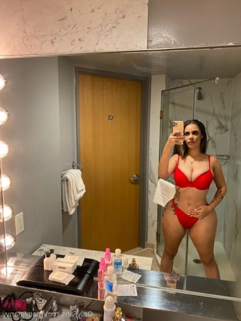 Mami Giany [ mamigianyy ] Onlyfans leaked photo 9827222 on Hotleaks.tv