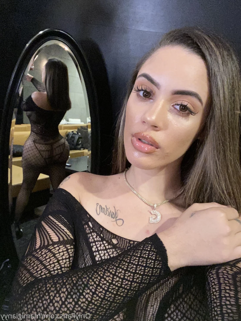 Mami Giany [ mamigianyy ] Onlyfans leaked photo 9828240 on Hotleaks.tv