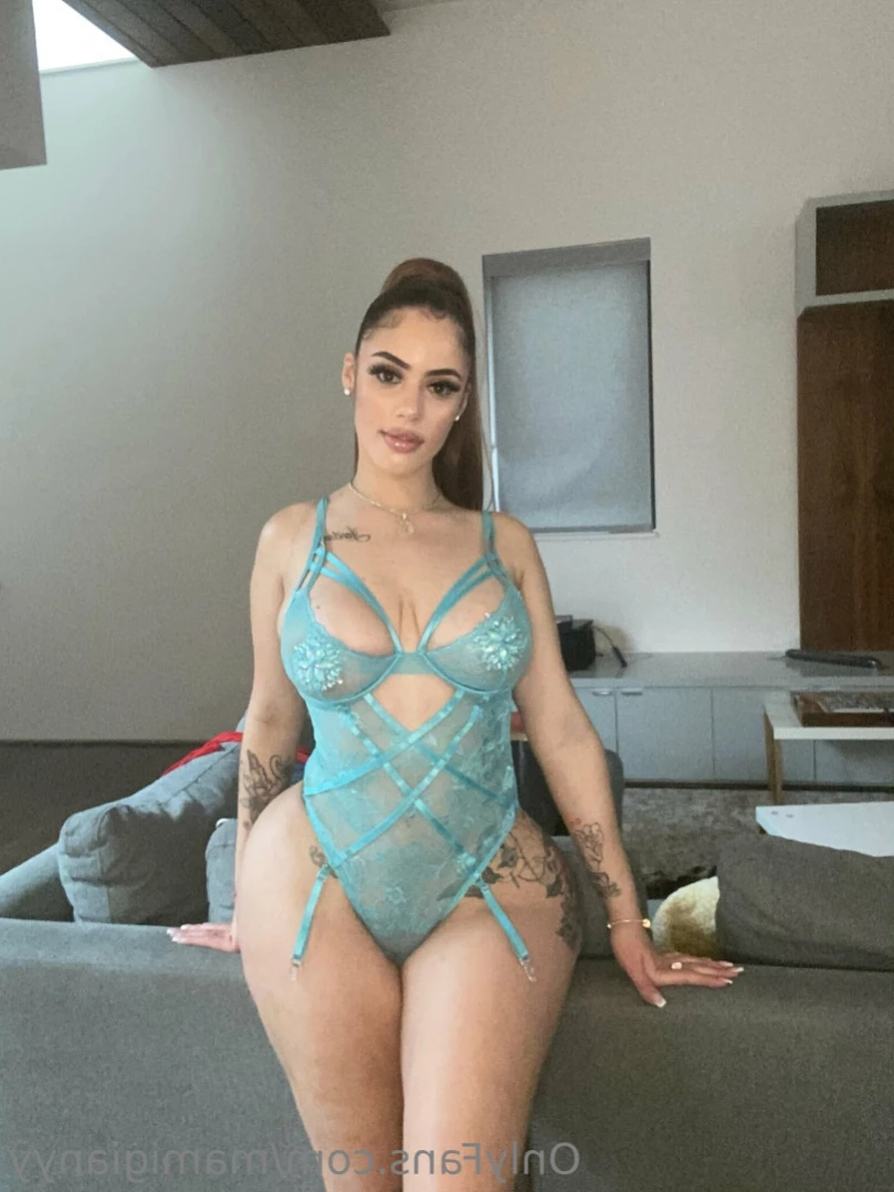 Mami Giany [ mamigianyy ] Onlyfans leaked photo 15521702 on Hotleaks.tv