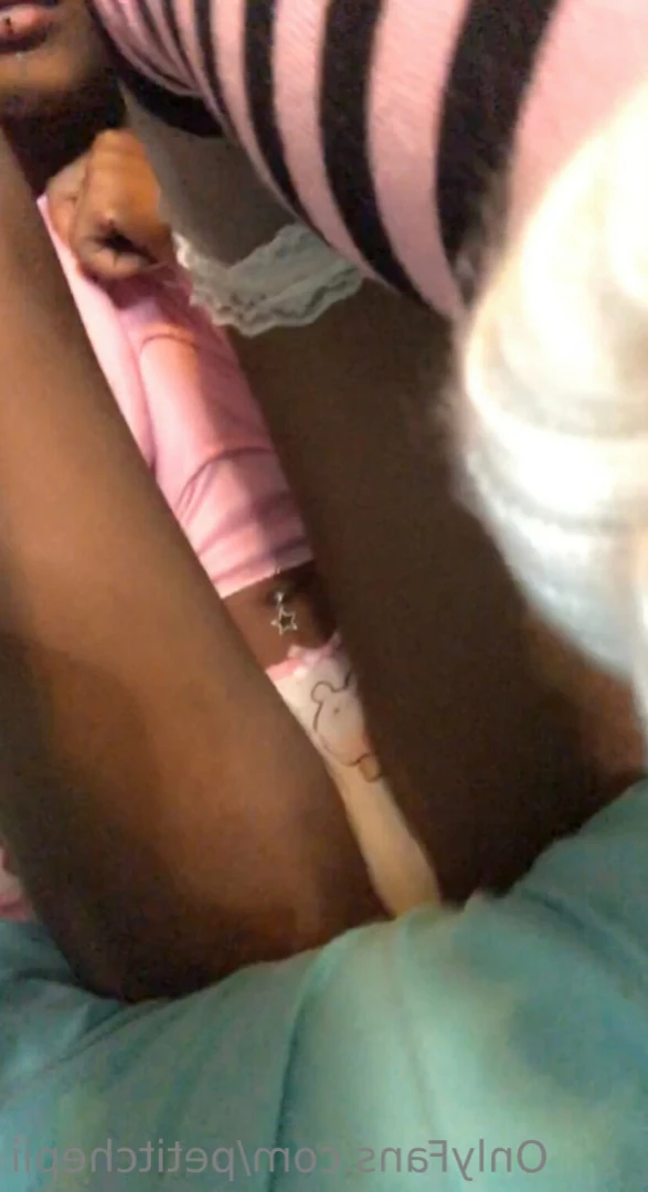 Janet Garrett [ petitchepii ] Onlyfans leaked photo 11862165 on Hotleaks.tv