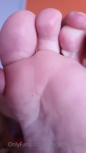 10104963