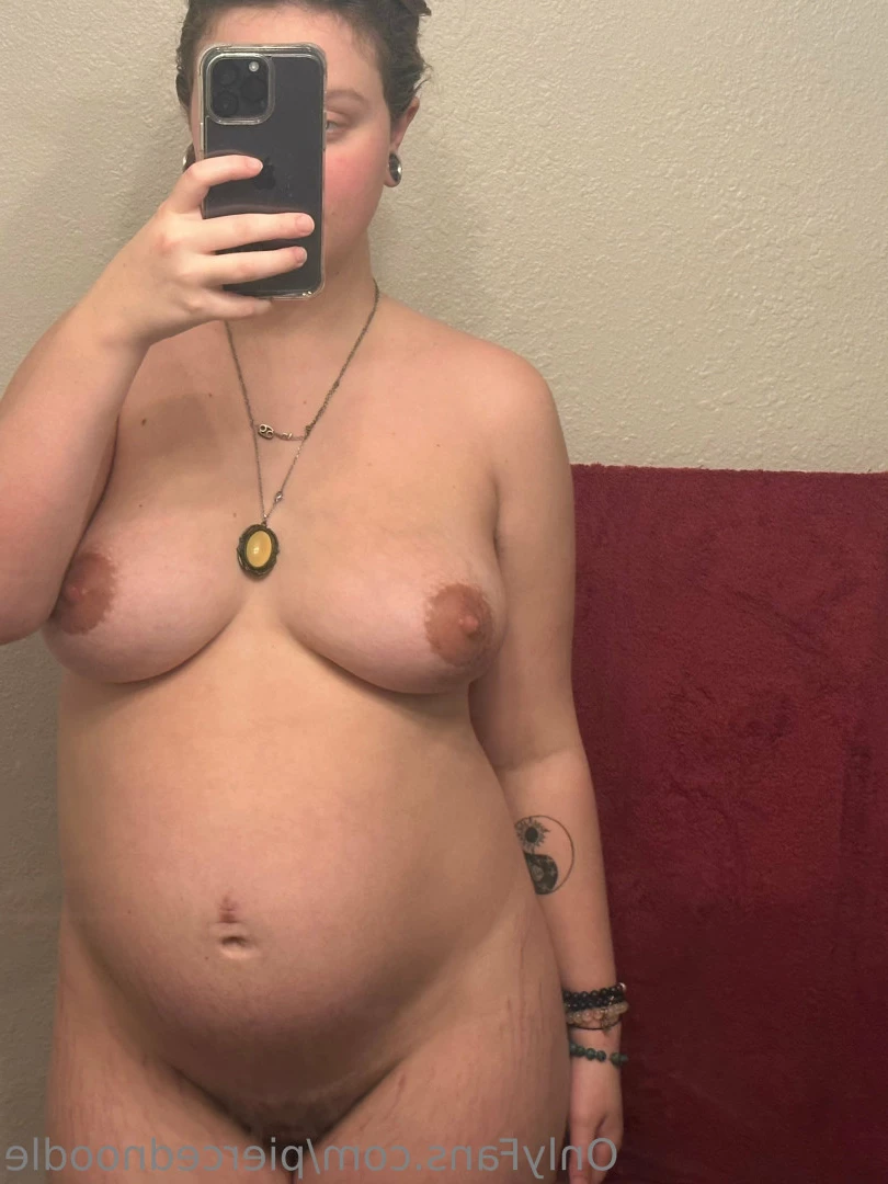 𝔓𝔦𝔢𝔯𝔠𝔢𝔡𝔑𝔬𝔬𝔡𝔩𝔢 🍜 [ piercednoodle ] Onlyfans leaked photo 8123318 on Hotleaks.tv