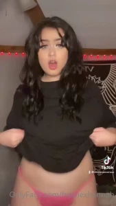 𝔓𝔦𝔢𝔯𝔠𝔢𝔡𝔑𝔬𝔬𝔡𝔩𝔢 🍜 [ piercednoodle ] Onlyfans leaked video 10103471 on Hotleaks.tv
