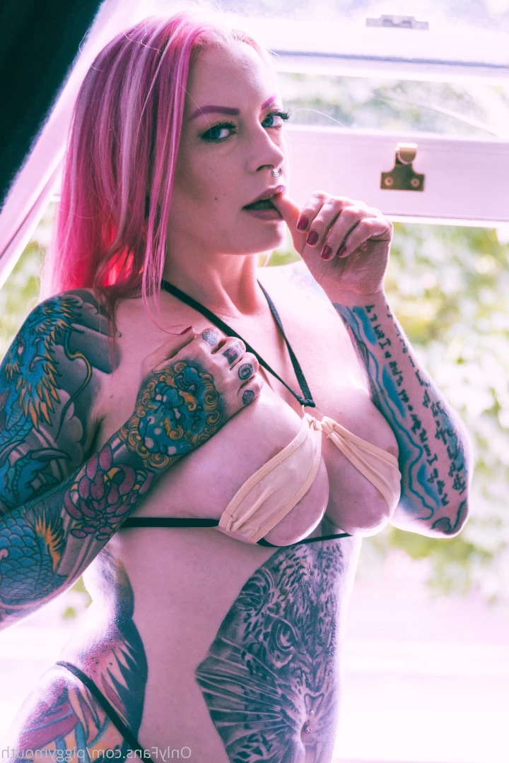 Piggy Mouth [ piggymouth ] Onlyfans leaked photo 10027703 on Hotleaks.tv