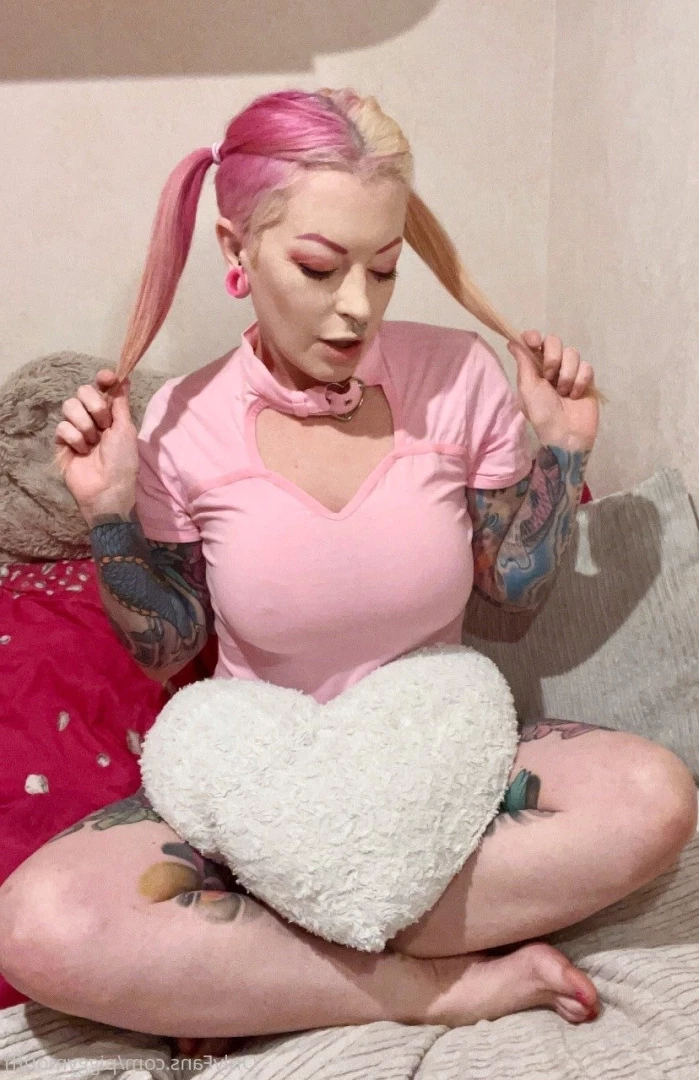 Piggy Mouth [ piggymouth ] Onlyfans leaked photo 10037697 on Hotleaks.tv