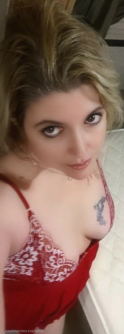 Pixie [ pixiestix_1 ] Onlyfans leaked photo 8311646 on Hotleaks.tv