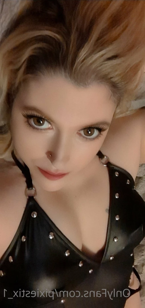 Pixie [ pixiestix_1 ] Onlyfans leaked photo 8312618 on Hotleaks.tv