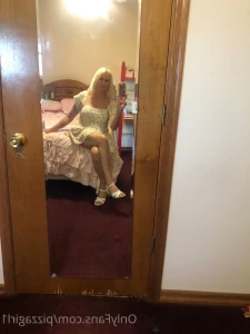 9884888