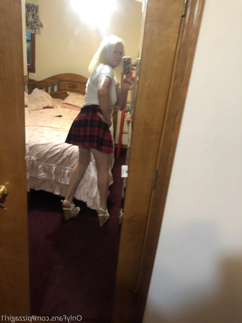 pizzagirl1 Onlyfans leaked photo 9884961 on Hotleaks.tv