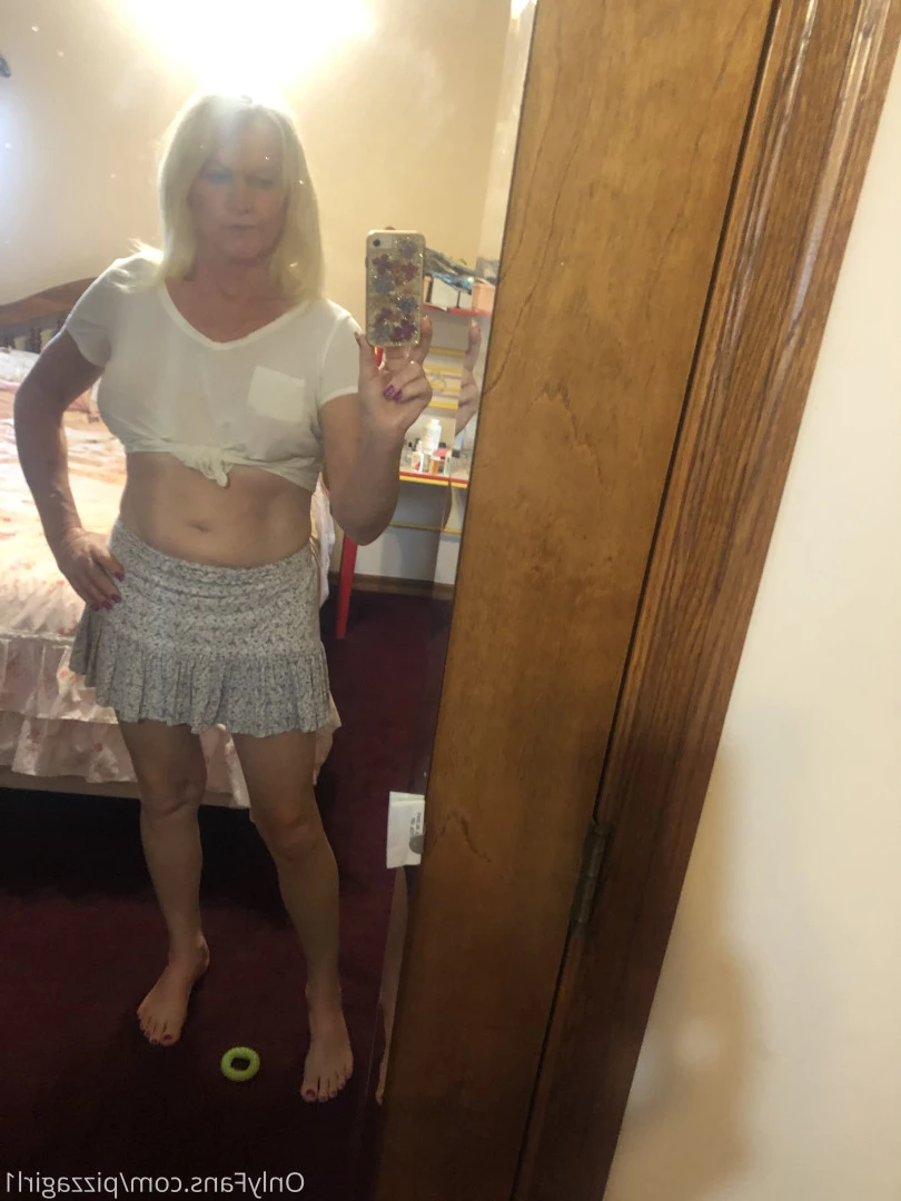 pizzagirl1 Onlyfans leaked photo 9885013 on Hotleaks.tv