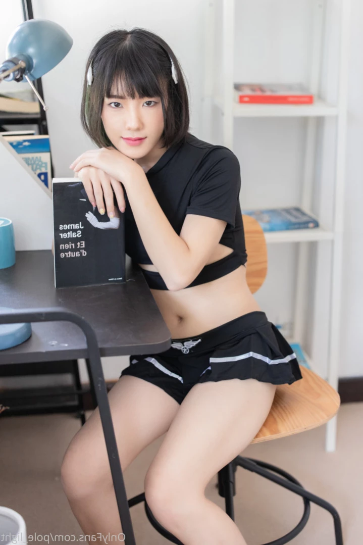 Pole Light [ pole_light ] Onlyfans leaked photo 11878057 on Hotleaks.tv
