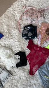 𝐏𝐎𝐏𝐏𝐘 𝐄𝐕𝐀𝐍𝐒 😈𝐓𝐇𝐑𝐄𝐄𝐒𝐎𝐌𝐄 𝐐𝐔𝐄𝐄𝐍 [ poppyevans ] Onlyfans leaked video 10095946 on Hotleaks.tv