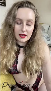 𝐏𝐎𝐏𝐏𝐘 𝐄𝐕𝐀𝐍𝐒 😈𝐓𝐇𝐑𝐄𝐄𝐒𝐎𝐌𝐄 𝐐𝐔𝐄𝐄𝐍 [ poppyevans ] Onlyfans leaked video 10097920 on Hotleaks.tv